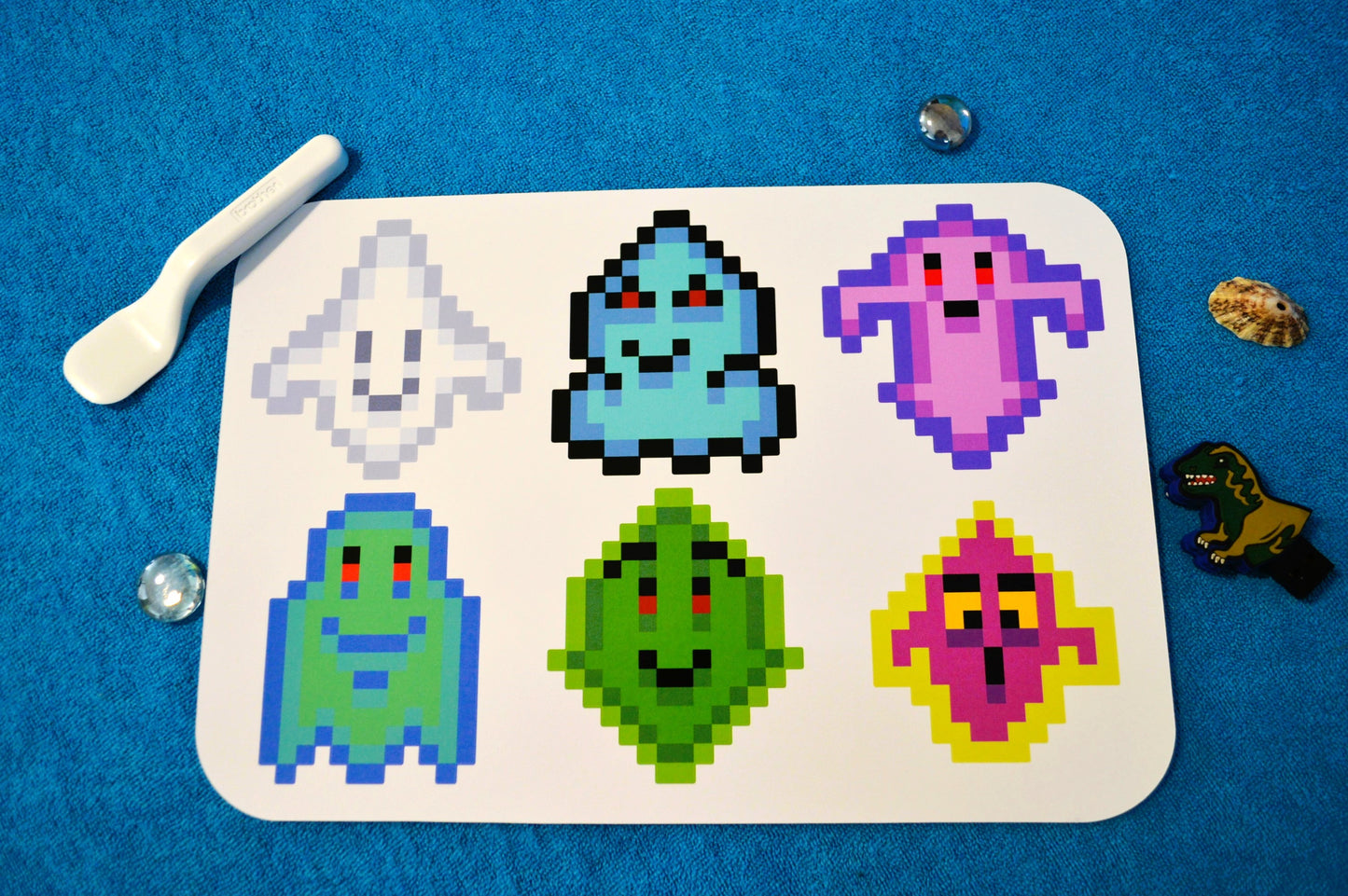 6 Stickers Pixel Art "GHOSTS"